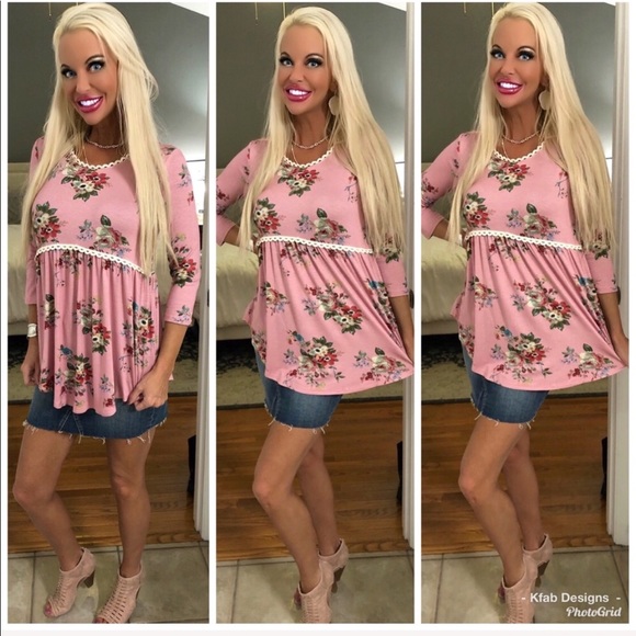 🥰LAST 1! 💗Pink Floral Edge Trim Tiered Top! - Picture 2 of 5